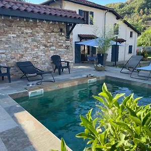 https://le-regrimet.hotels-rhonealpes.com