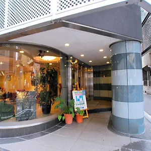 坝镇乐博提润酒店 2* 大阪